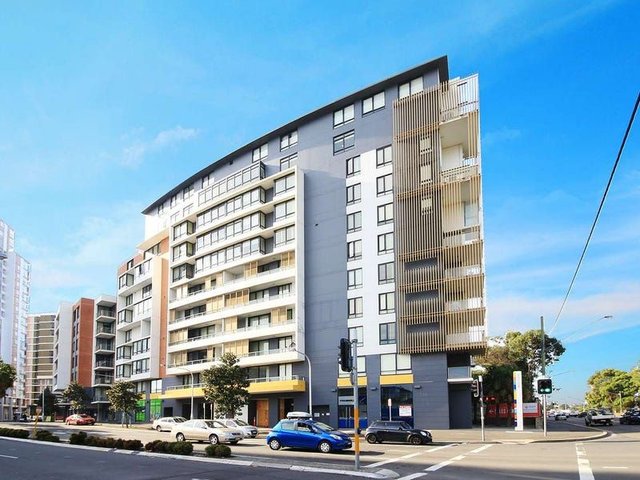 218/4 Brodie Spark Drive, NSW 2205