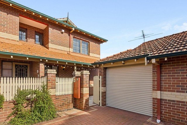 4/29 Hubert Road, WA 6051