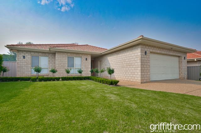 4 Theeuff Place, NSW 2680