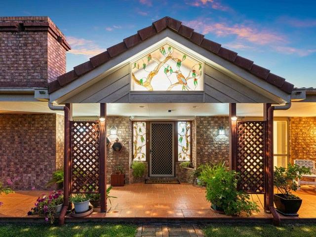 2 Parklands Street, QLD 4116