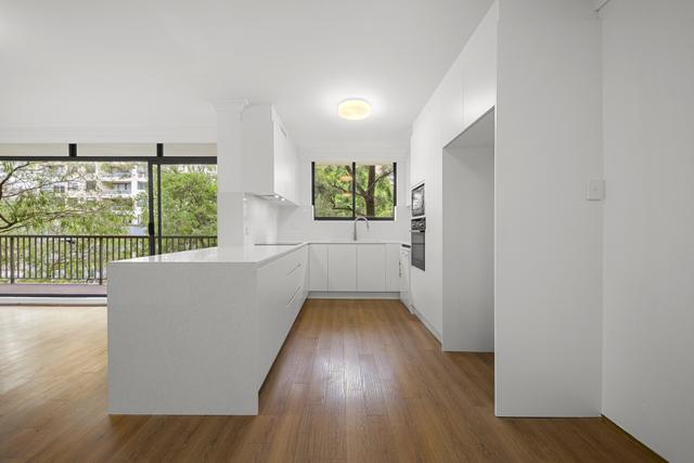 2b/17-19 Waverley Street, NSW 2022