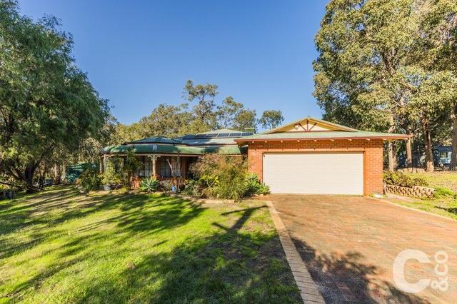 15 Wheelwright Gardens, WA 6170