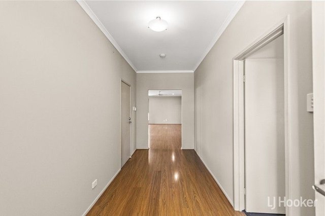 8 Edward John Parade, SA 5121