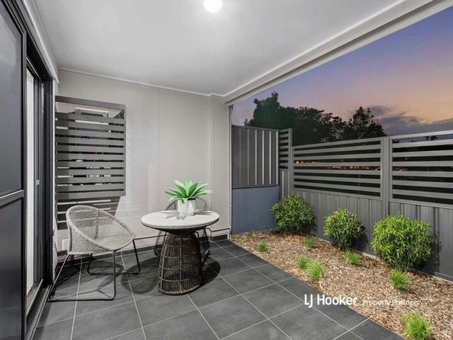 63/21 Lorisch Way, QLD 4123