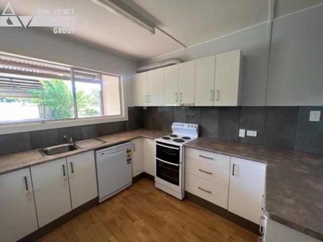 6 Sunrise, QLD 4702
