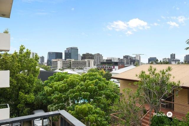 7/204 Kent Street, QLD 4005