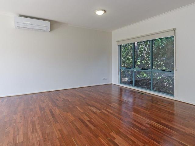 17 Vaughan Crescent, VIC 3101