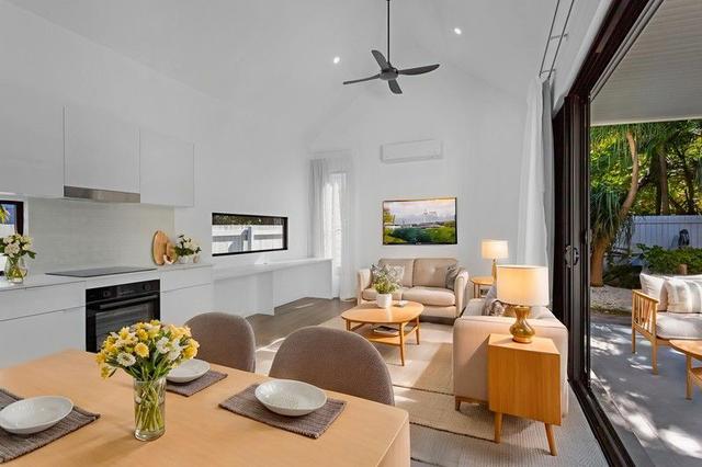 25a Sixth Avenue, QLD 4221