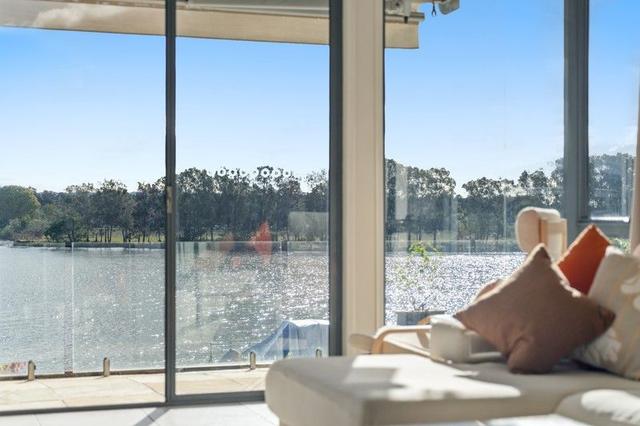 1 Greystone/125 Santa Cruz Boulevard, QLD 4226