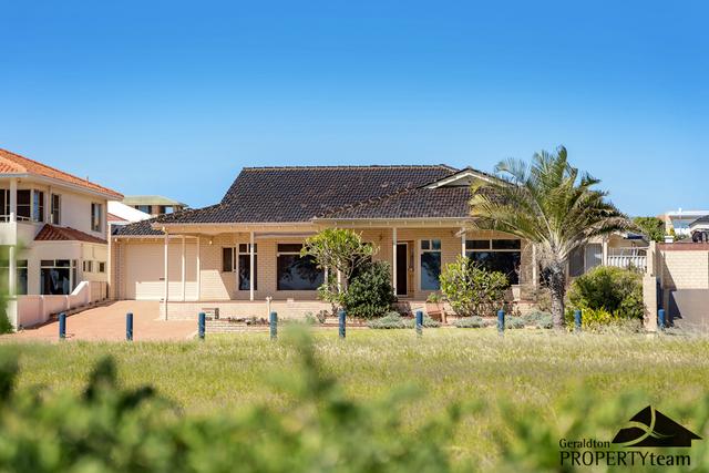 112 Kempton Street, WA 6530