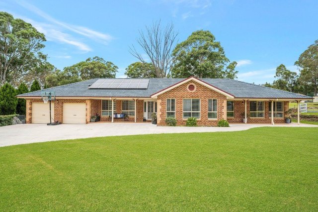 61 Hogans Drive, NSW 2574
