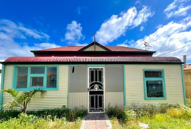 19 Railway Terrace, SA 5690