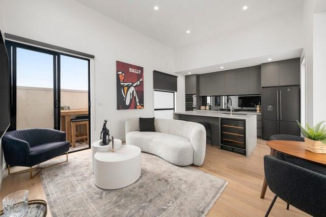 2/590 Bell Street, VIC 3044