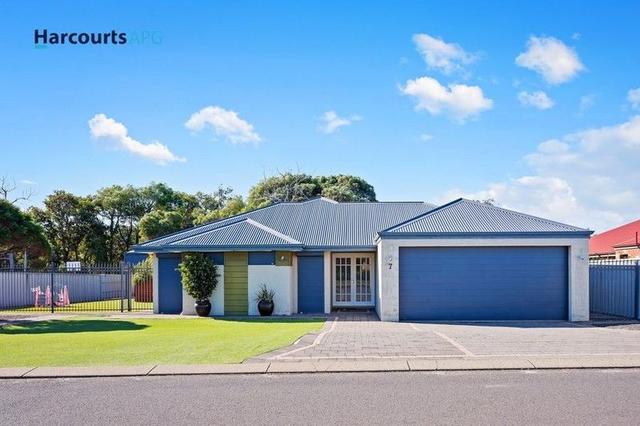 7 Cusworth Drive, WA 6230