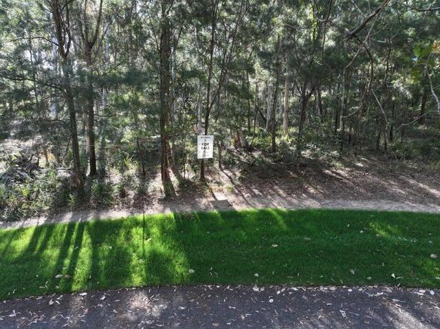 73 Woodlands Circuit, QLD 4184