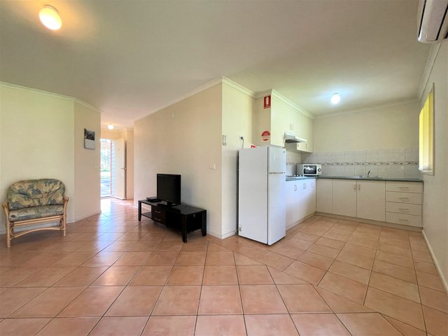 5/121 Twenty Four Lane, NSW 2731