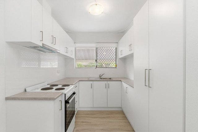 2 Pudsey Street, WA 6021