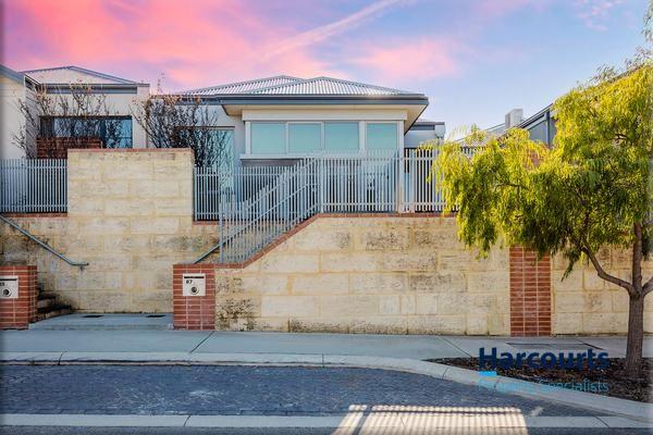 87 Aviator Boulevard, WA 6030
