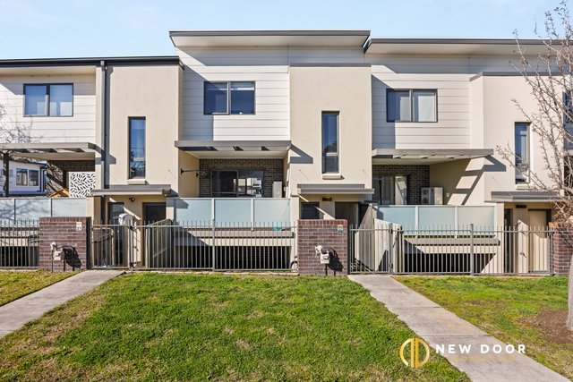 26/12 Dulcie Holland Crescent, ACT 2914
