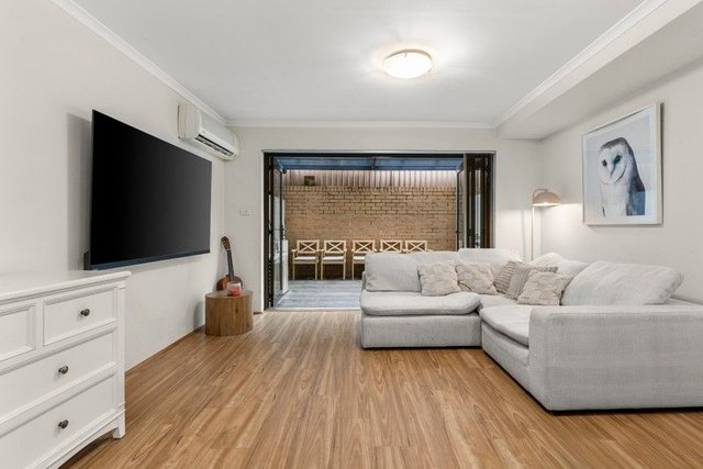 205/296-300 Kingsway, NSW 2229