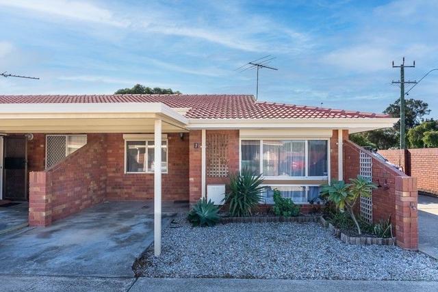 1/10 Hefron Street, WA 6168