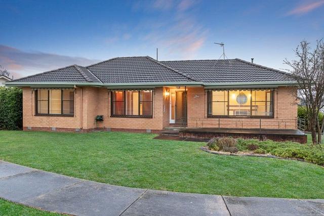 14 Pauls Crescent, VIC 3355