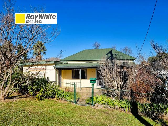 42 Hanley Street, NSW 2722