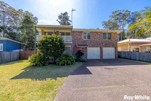 8 The Lakes Way, NSW 2428