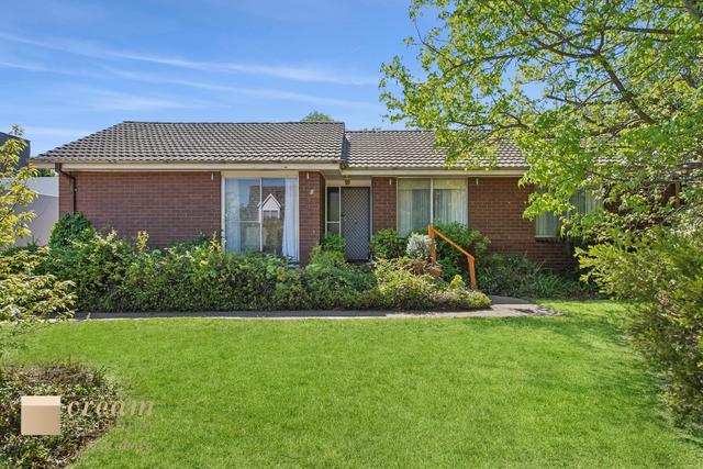 8 Furphy Place, ACT 2605