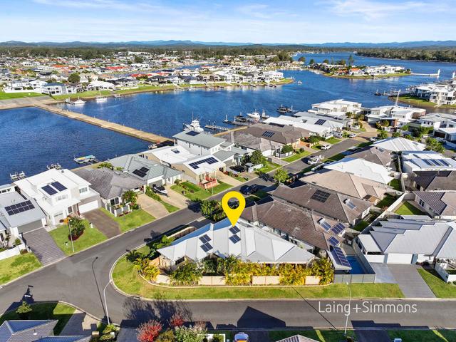 4 Harbourside Crescent, NSW 2444