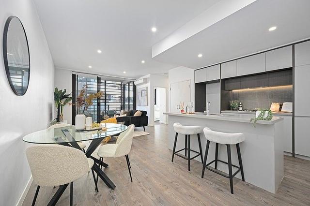 504/81A Lord Sheffield Circuit, NSW 2750