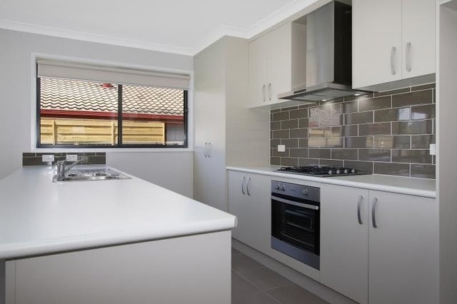 3/415 McDonald Road, NSW 2641
