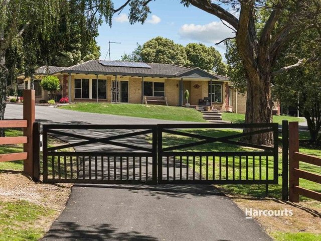 8 Chitalwood Court, VIC 3821