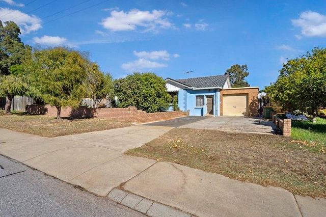 18 Waltham Road, WA 6112