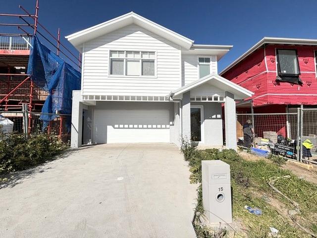 15 Creek Way, NSW 2570