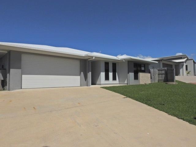 8 Chalmers Court, QLD 4740