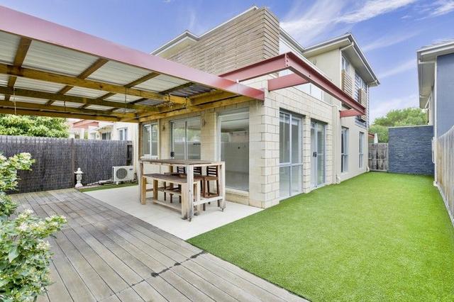 2/61 Kanooka Grove, VIC 3168
