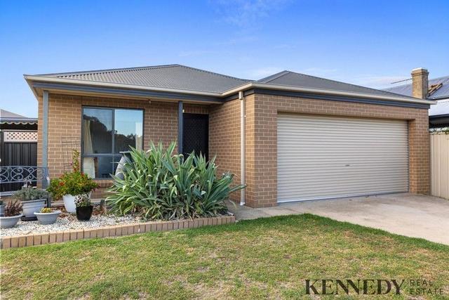 39 Irvine Parade, VIC 3730