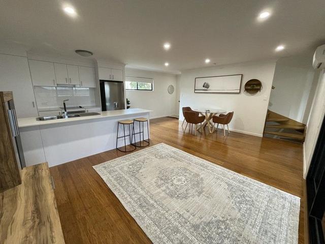 4/125 Ekibin Road, QLD 4103