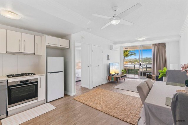 1313/10 Fifth Avenue, QLD 4221