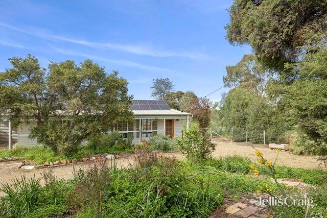 13-15 Parkins Reef Road, VIC 3463