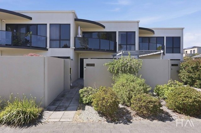 2/1 Maple Glade, TAS 7250