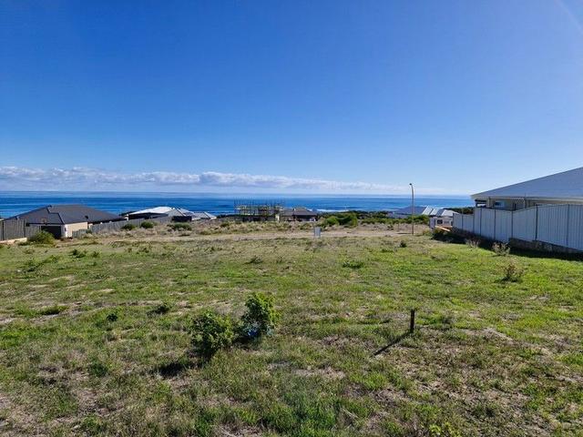 12 Grey Close, WA 6525