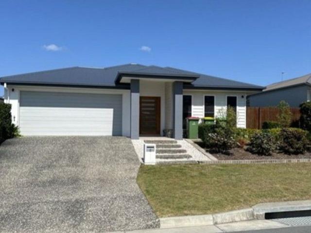 8 Wollemi Street, QLD 4209