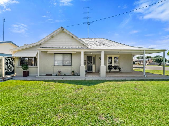 80 Tocumwal Street, NSW 2713