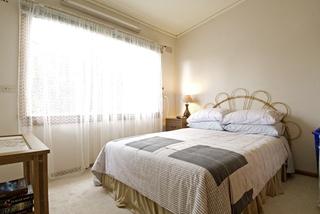 Bed 2 (2008-10-16)