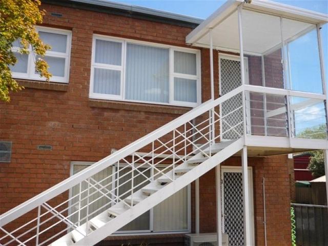 4/12 Tank Street, TAS 7140