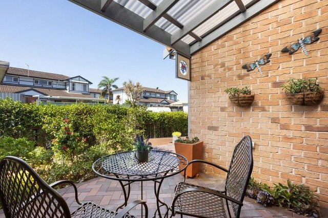 2/66 Carroll Road, NSW 2518