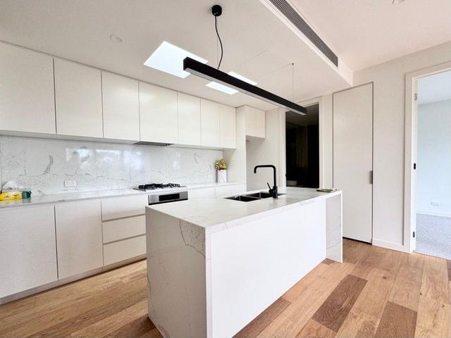 205/12 Camira Street, VIC 3145