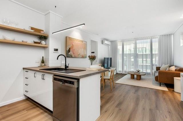 207/83 Whiteman Street, VIC 3006